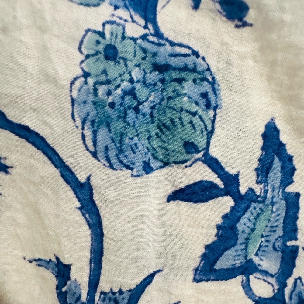 Blue Floral Women's Tunic Top - Picture 5 of 6